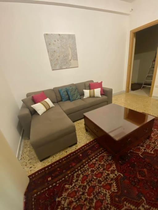Apartment Ralu's Confort In *