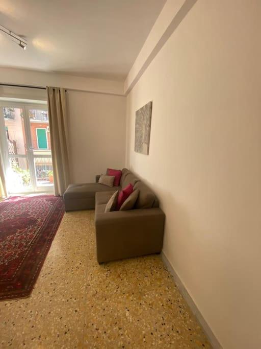 Ralu's Confort In * Rom